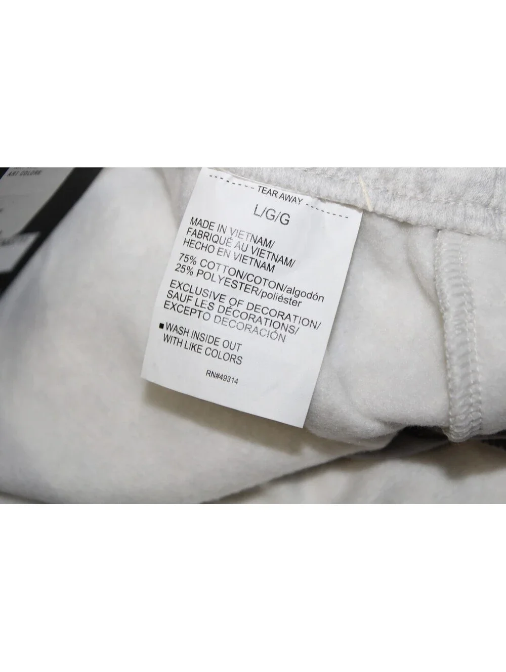 NEW Under Armour UA Rival Fleece Gray Terry Shorts Men LARGE x 8.5